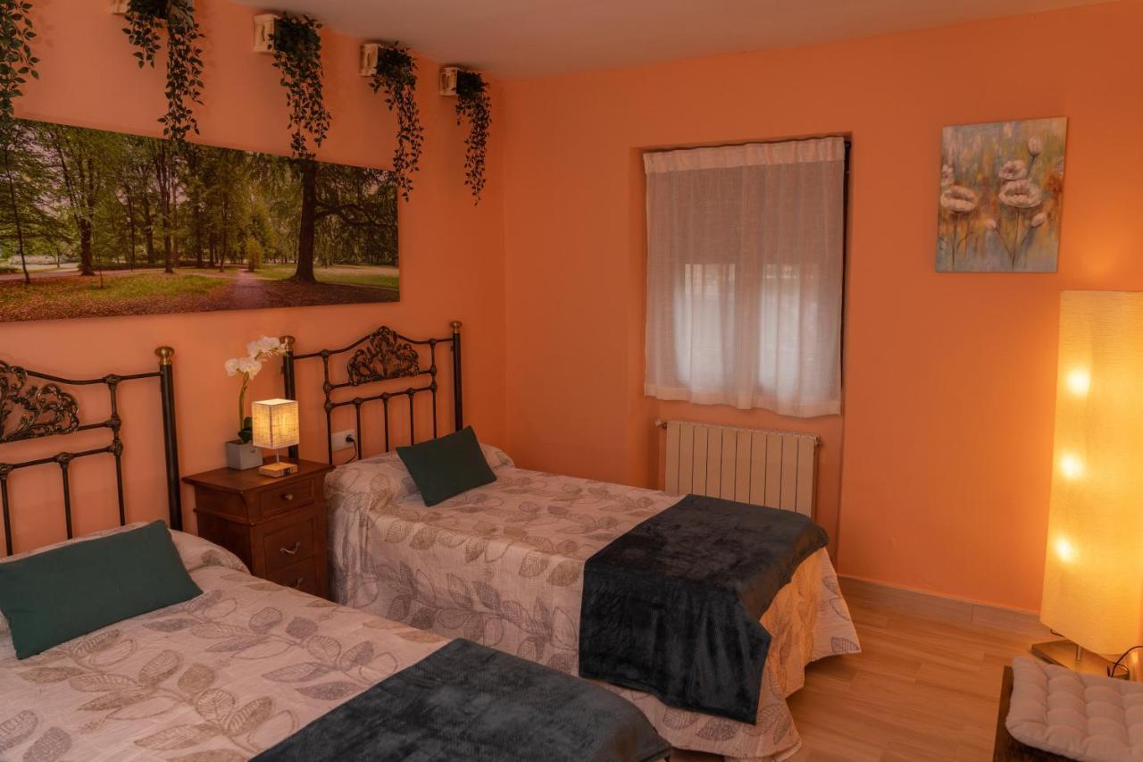 La Casa De La Abuela Mari Villa Trescasas Eksteriør billede