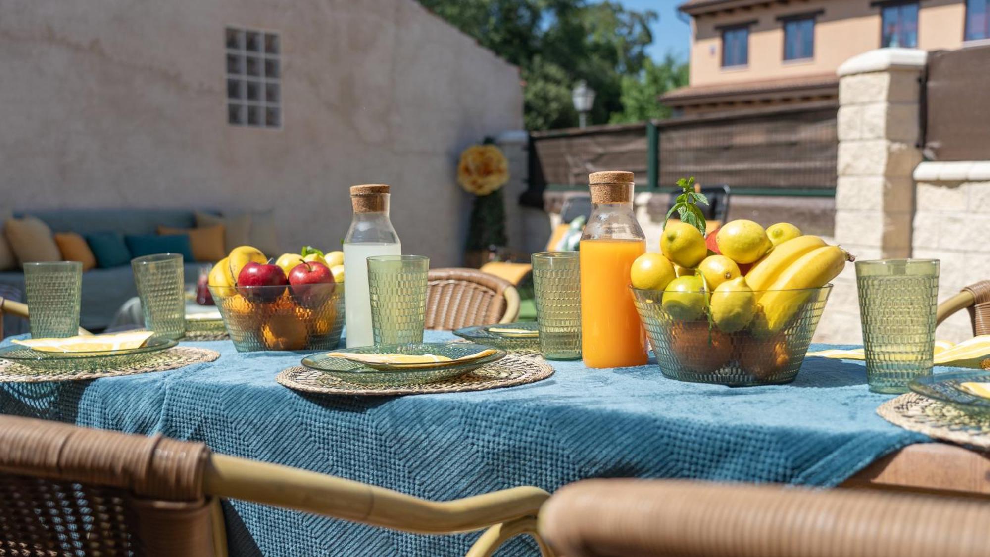 La Casa De La Abuela Mari Villa Trescasas Eksteriør billede