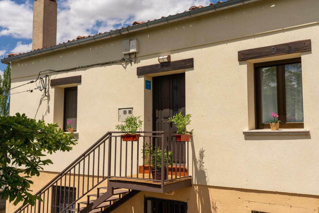La Casa De La Abuela Mari Villa Trescasas Eksteriør billede