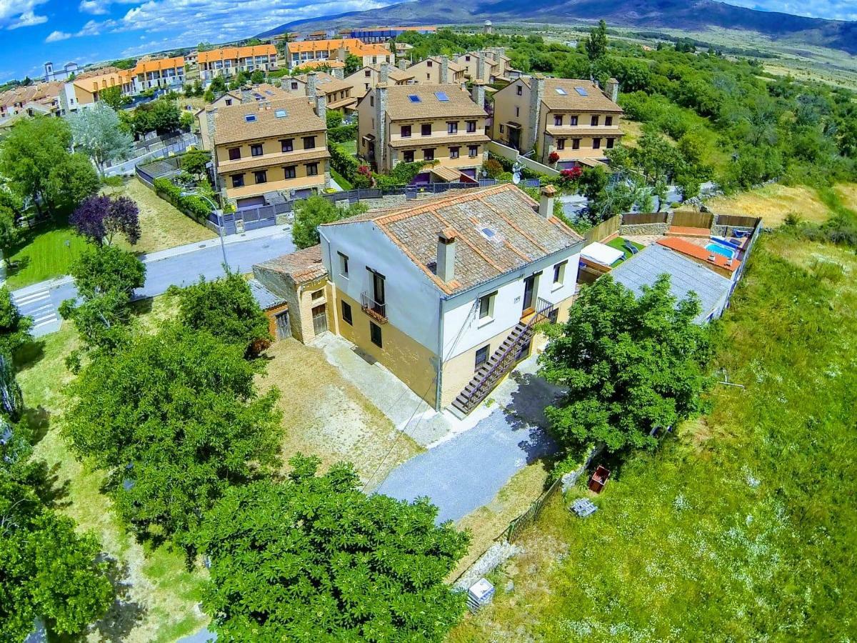 La Casa De La Abuela Mari Villa Trescasas Eksteriør billede